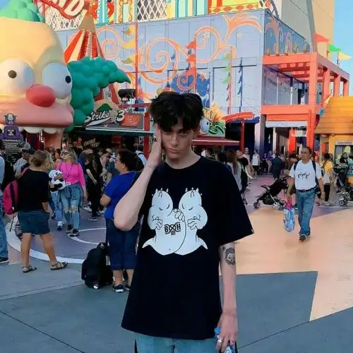 6686体育合作伙伴Farrah